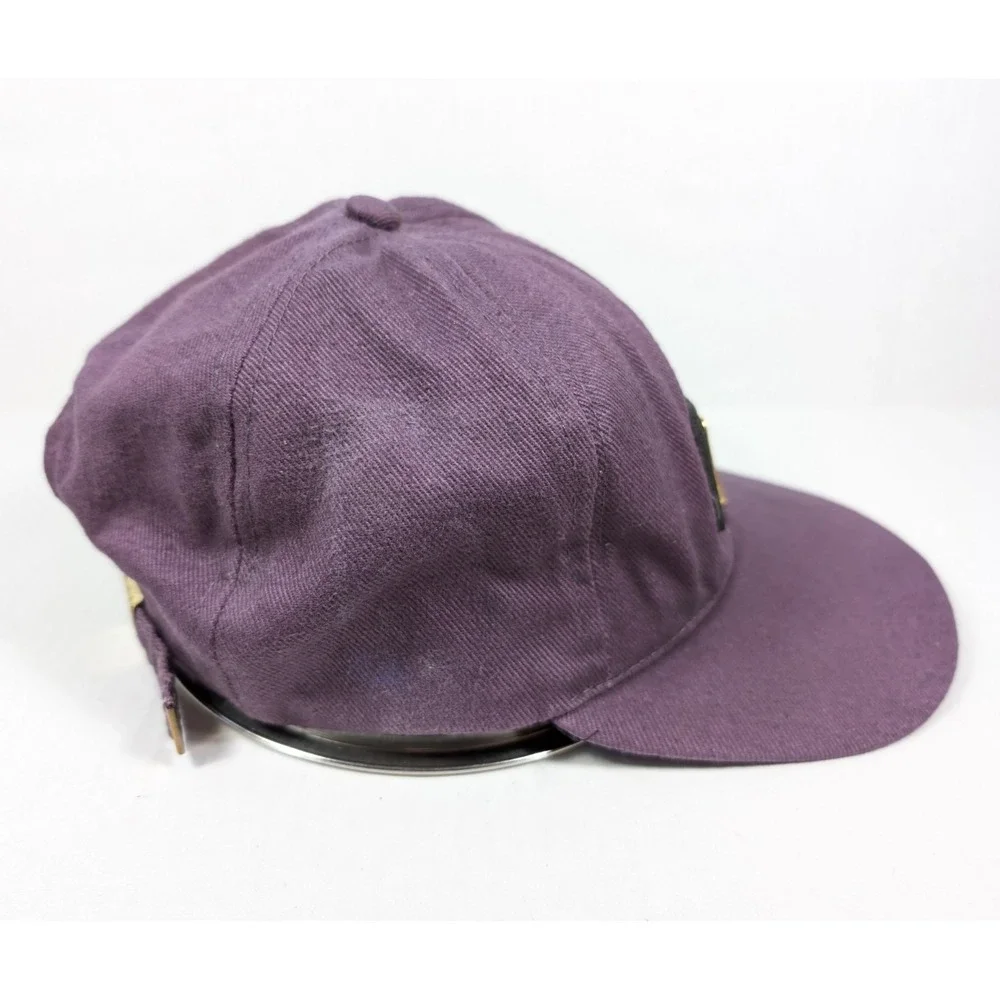 READ Vintage Nike Air Hat Purple Gold Metal‎ Emblem Strapback 90s